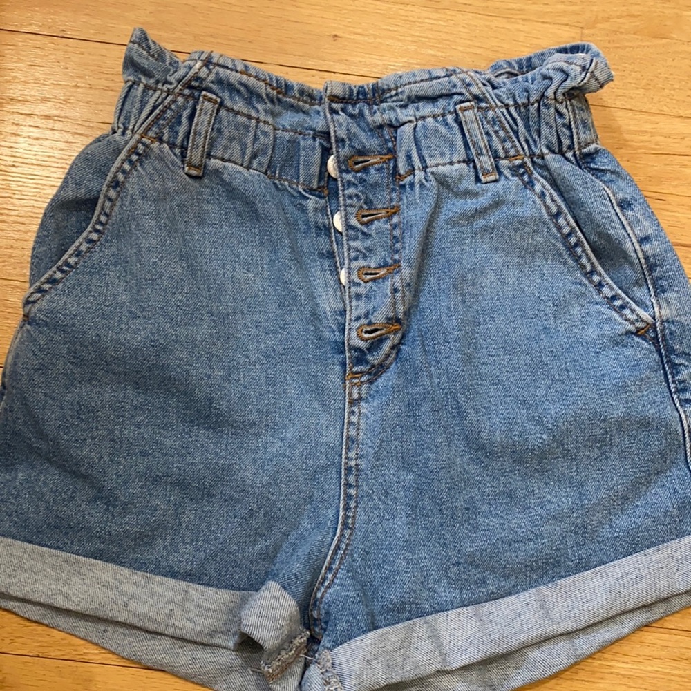 Top shop shorts